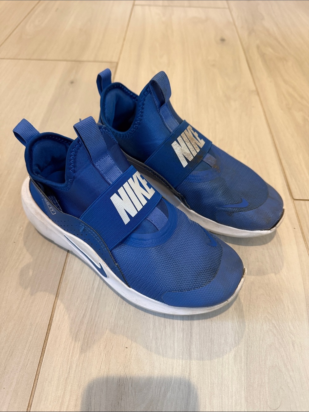 Nike Flex Runner Kids Royal Blue Slip-On Sneakers with White Sole, size 4